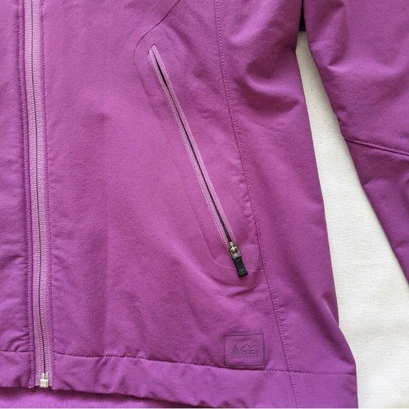REI Softshell Jacket Orchid - Picture 6 of 7